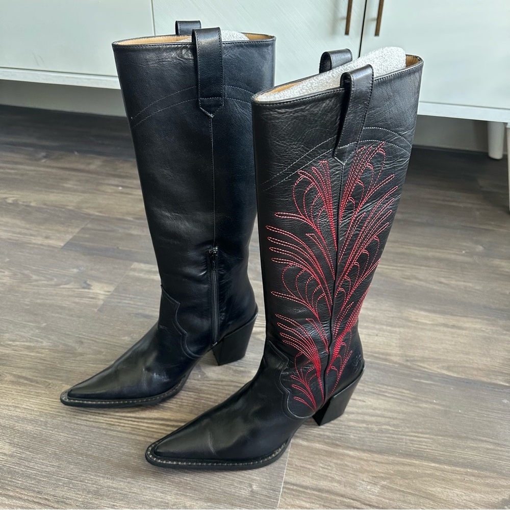 John Fluevog ANJELICA
EMBROIDERED KNEE-HIGH COWBOY BOOTS